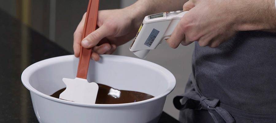 ¿Cómo atemperar chocolate?